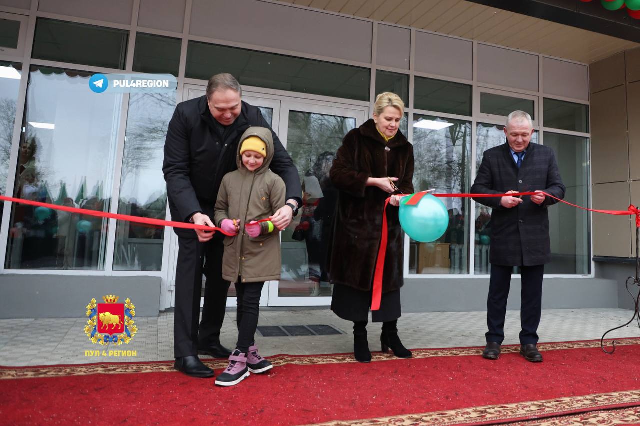 Для занятий, соревнований и отдыха. В Свислочи и Берестовице построят бассейны
