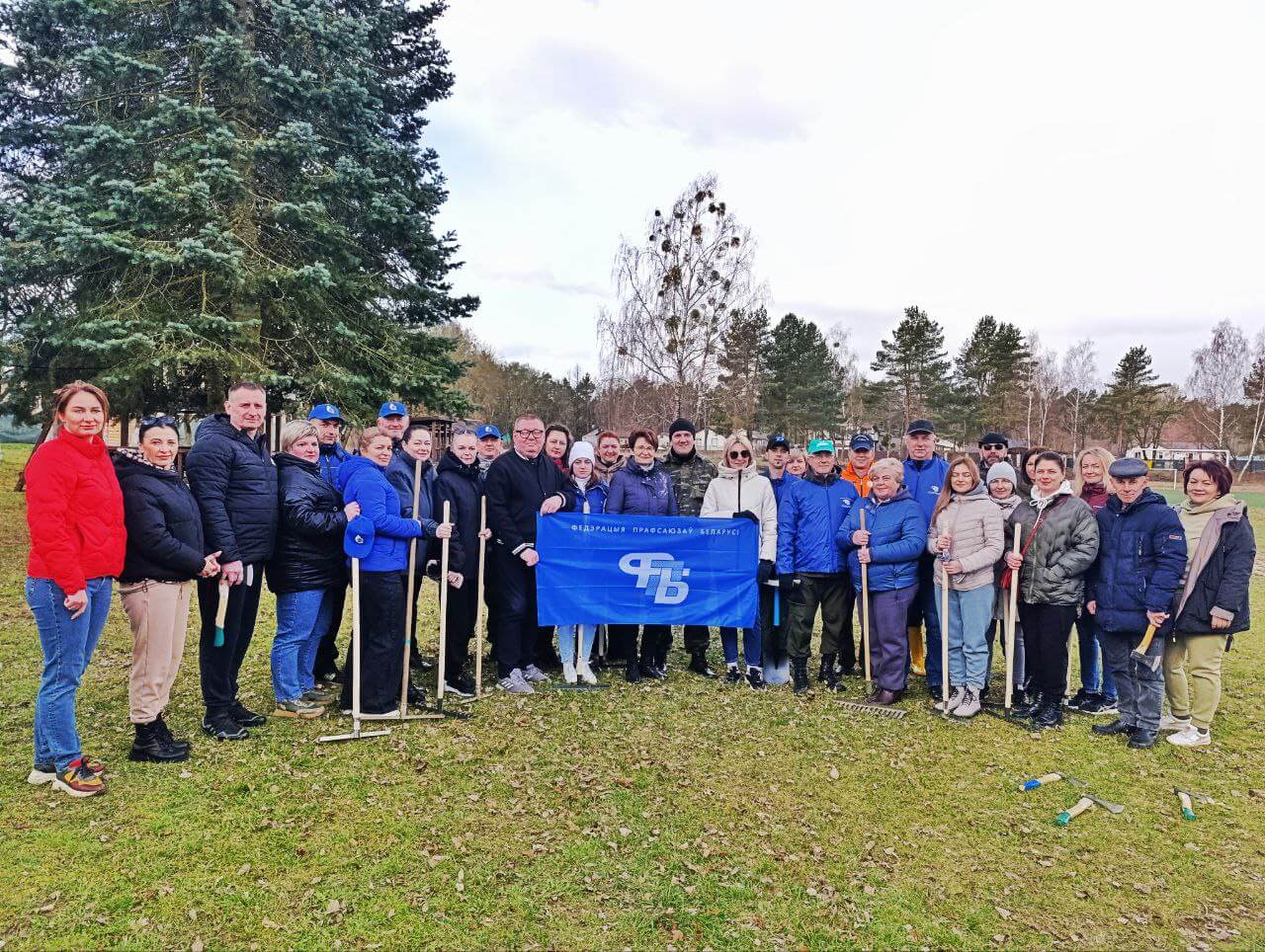 Профсоюзы Гродненщины присоединились к акции «Чисто! Проф! Союз!»