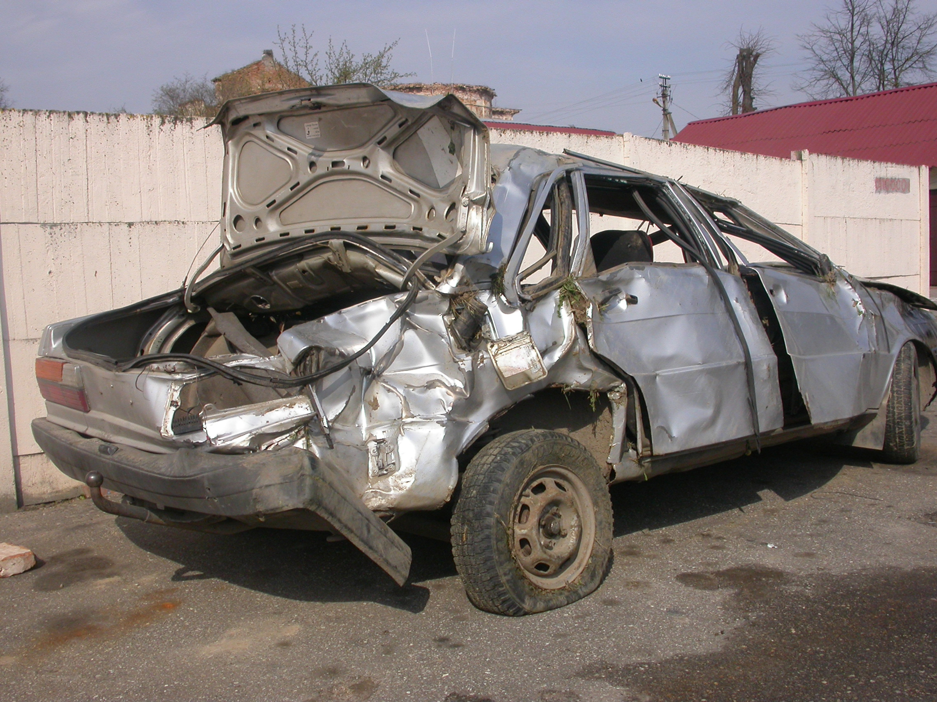 Вместо дискотеки – в больницу: в Берестовицком районе молодые люди попали в аварию