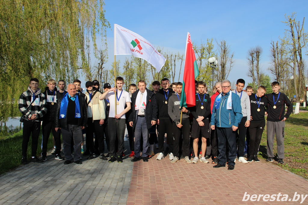 ФОТОФАКТ. Спортивный забег, посвященный Дню труда, прошёл на Берестовитчине