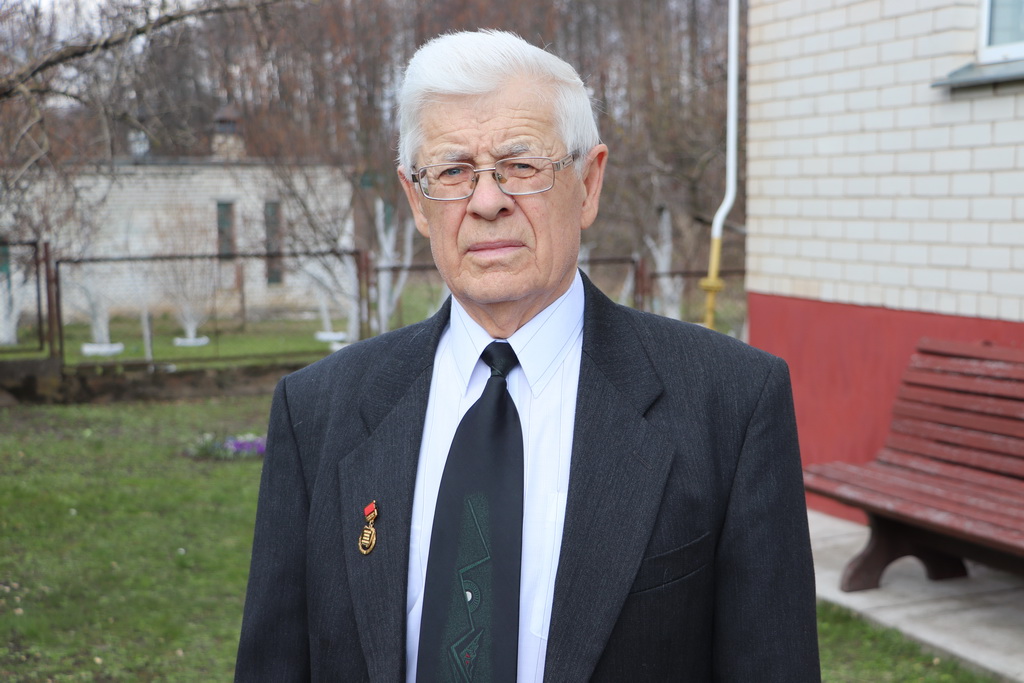 Заслуженный работник сельского хозяйства Республики Беларусь, Почетный гражданин Берестовицкого района Иван Захарчук: "Без малого большого не бывает"