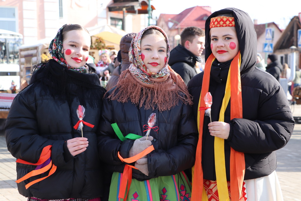 <strong>В Большой Берестовице Масленицу отпраздновали с размахом</strong>