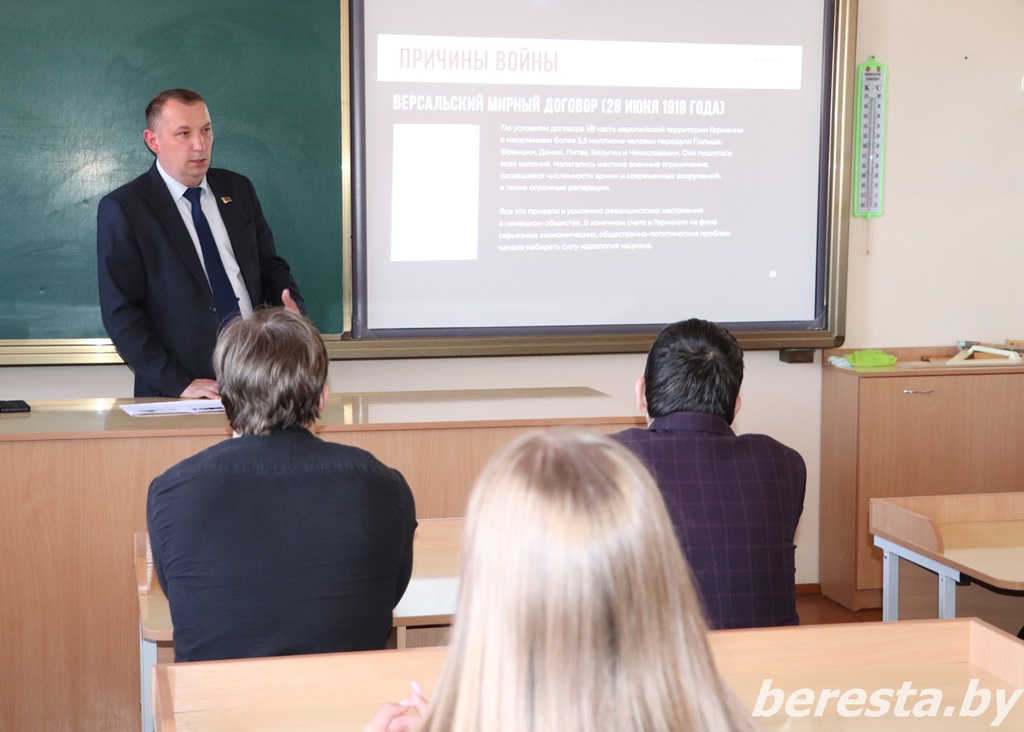 В средней школе аг. Пограничный прошла презентация проекта «Бессмертная слава Великой Победы»