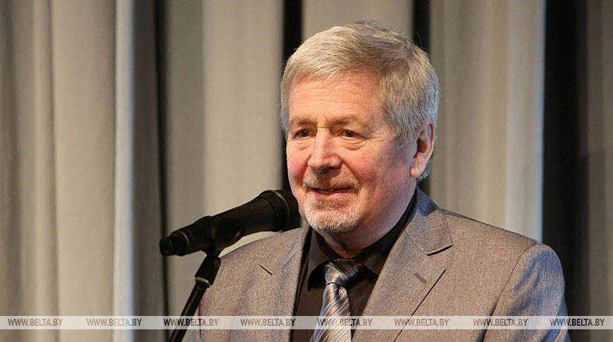 "Не надо рая, дайте Беларусь мою": 75 лет со дня рождения белорусского драматурга Алексея Дударева