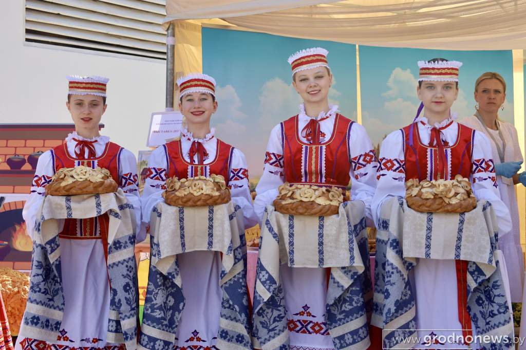 Районы Гродненщины презентуют свой туристический и культурный потенциал на IV Съезде малых городов Гродненской и Нижегородской областей