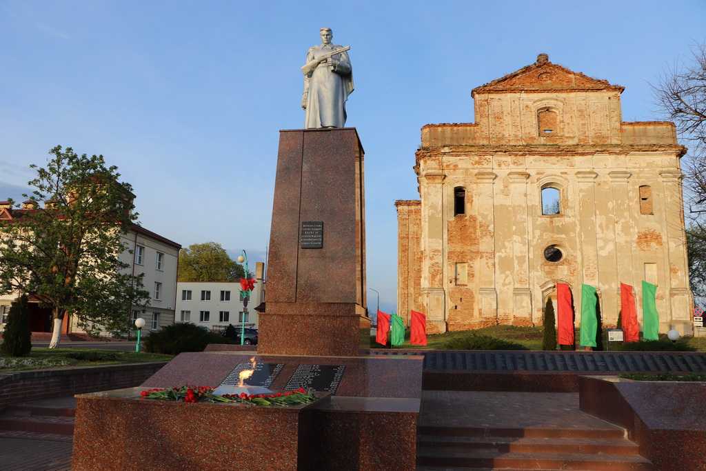 Поздравление Берестовицкого районного исполнительного комитета и Берестовицкого районного Совета депутатов с Днем освобождения Берестовицкого района от немецко-фашистских захватчиков