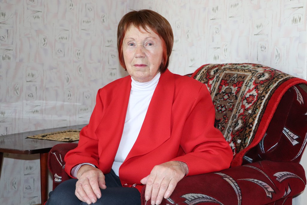 “Галоўнае –сэрцам не старэць". Бераставічанка Ніна Лазарчык - аб жыцці, сям'і і прафесіі