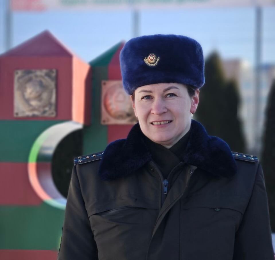 Женское лицо границы: дисциплина и нежность