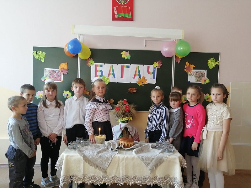 У Канюхоўскім яслях-садзе – сярэдняй школе адзначылі свята Багач