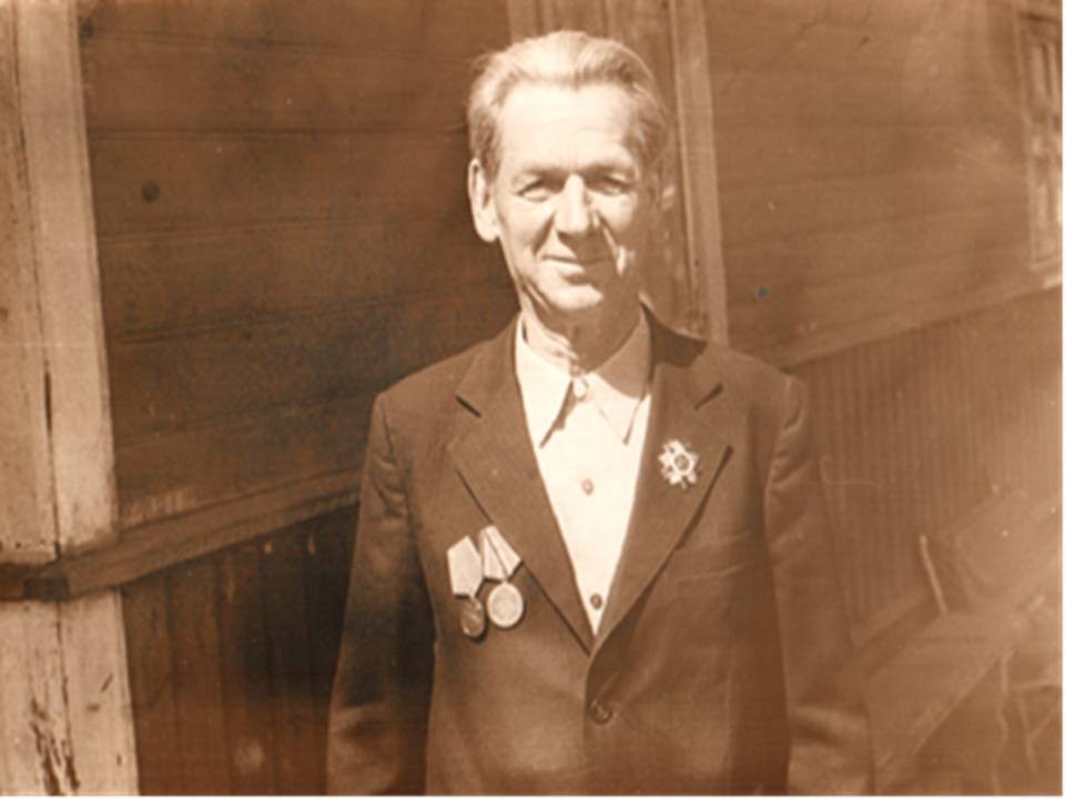 "Подвиг будет жить в веках". Николай Рондарев с боями прошел всю Беларусь