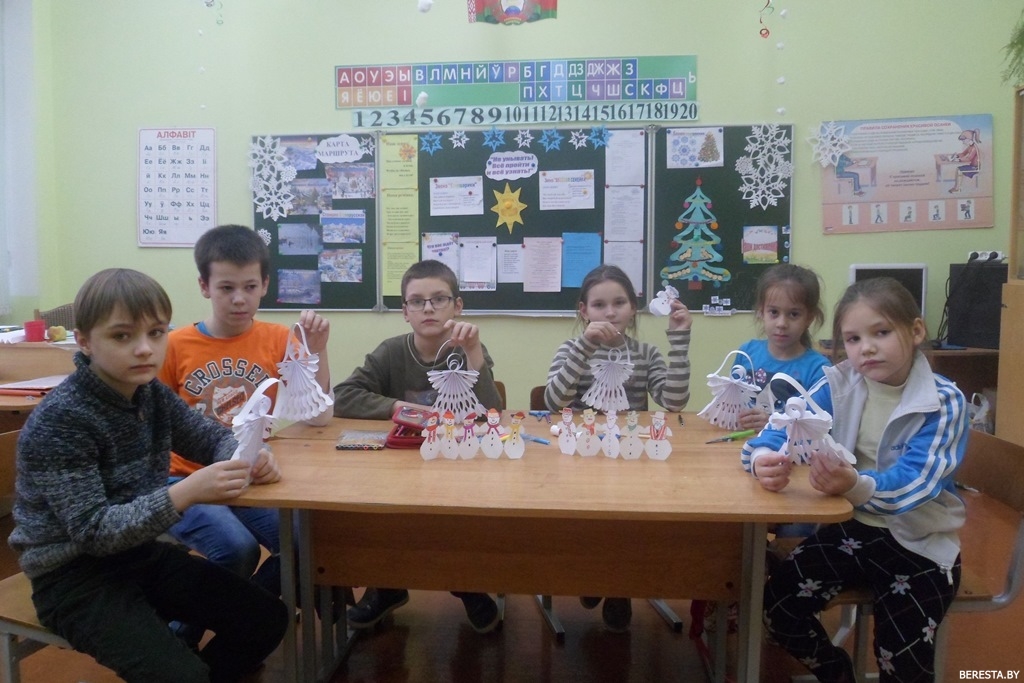 Макаровские школьники отдохнули в "Зимнем городке"