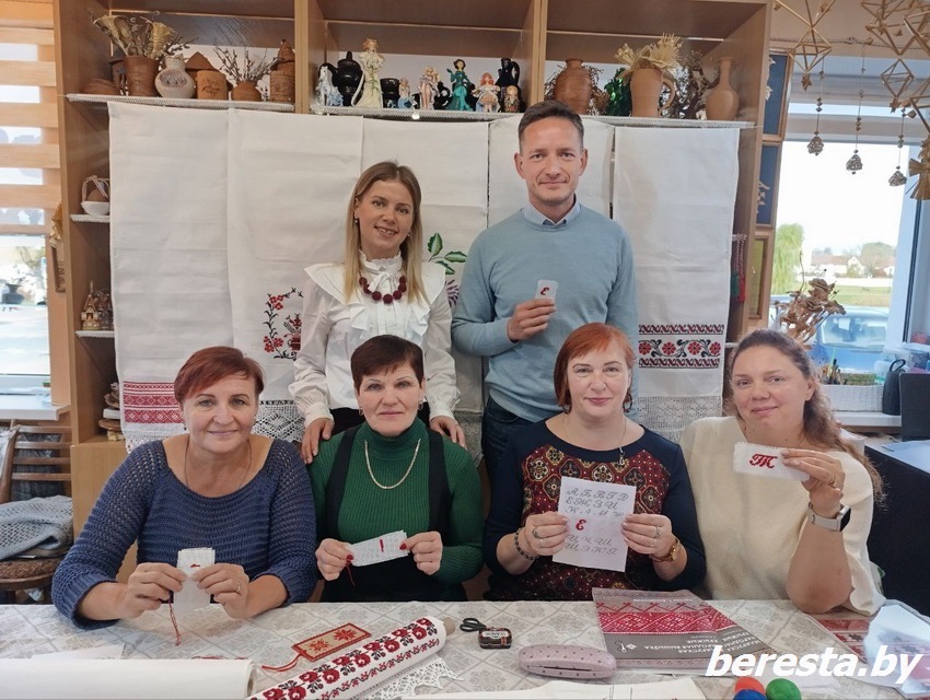 В Берестовицком Доме ремесел состоялся семинар-практикум «Вышыванка»