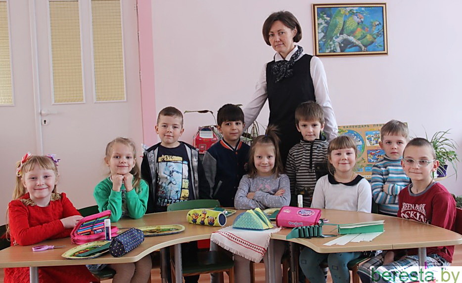 Воспитатель Большеэйсмонтовского яслей-сада Ирина Иодковская в каждого ребенка вкладывает свою душу