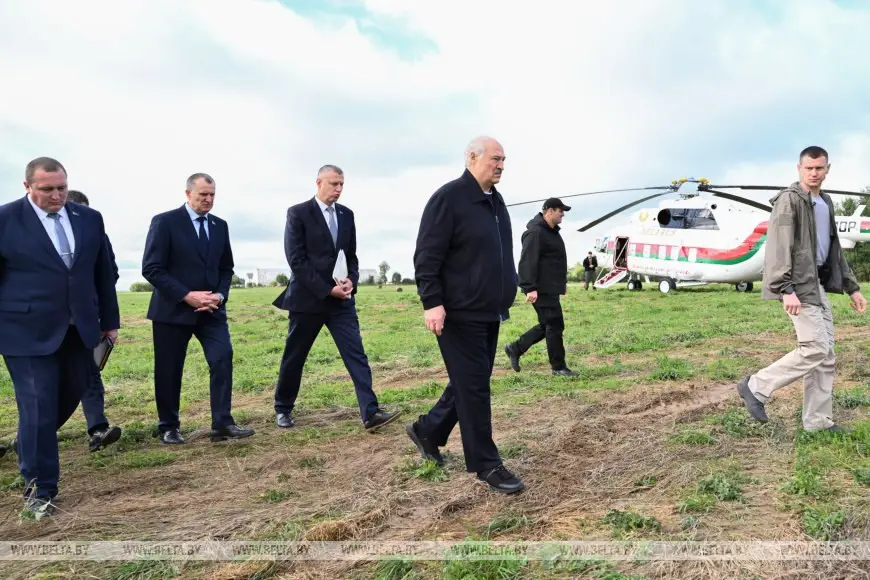 Александр Лукашенко совершает рабочую поездку в Шкловский район Могилевской области
