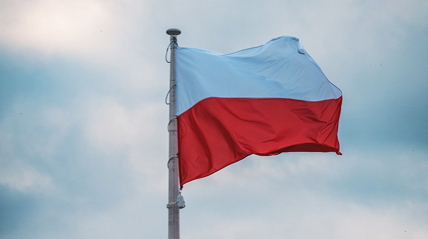 Решение Зеленского о героизации УПА вызвало бурю негодования в Польше