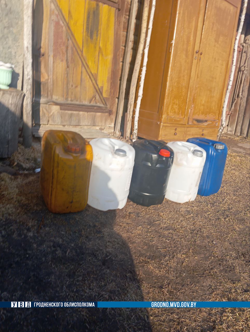 Более 400 литров дизтоплива похитил тракторист в Берестовицком районе