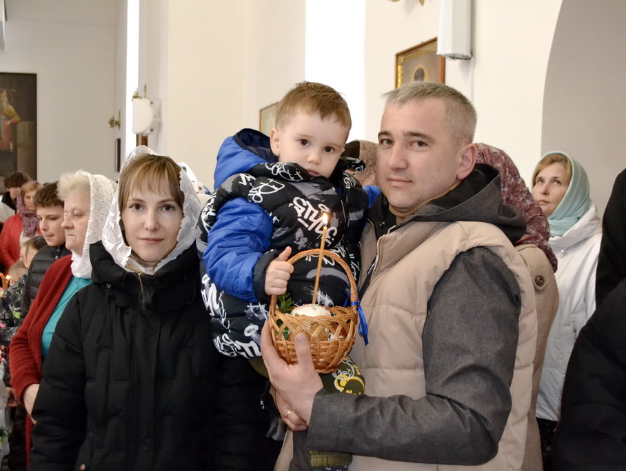 Великая суббота в агрогородке Пограничный: духовная подготовка к Пасхе  