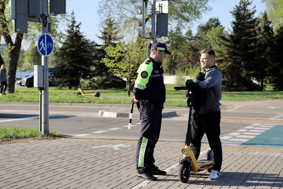 Гироскутер, моноколесо, трицикл. Что из этого - СПМ и нужна ли регистрация, рассказали в ГАИ