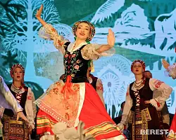 Хор Цитовича подарил берестовичанам феерию белорусской культуры в честь Дня народного единства