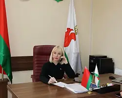 Член Совета Республики Елена Стальбовская провела личный прием граждан и прямую телефонную линию в Большой Берестовице