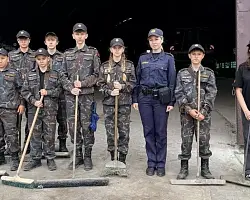 Трудовой десант: ребята из клуба „Багратион“ помогли подготовить зерносклад в СУП “МилкАгро”