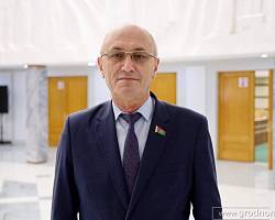 Поздравление депутата Палаты представителей Национального собрания Республики Беларусь Антона Кулисевича с Днем Государственного флага, Государственного герба и Государственного гимна Республики Беларусь