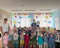 Берестовицкие спасатели у малышей 