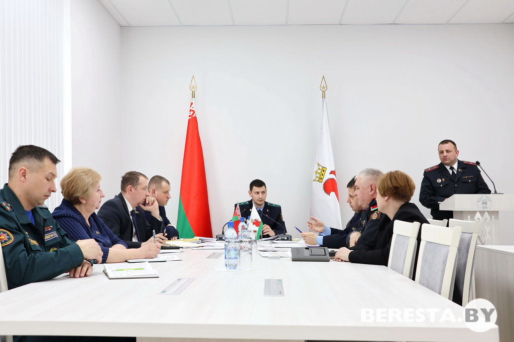 В Берестовицком райисполкоме состоялось заседание районного координационного совещания по борьбе с преступностью и коррупцией