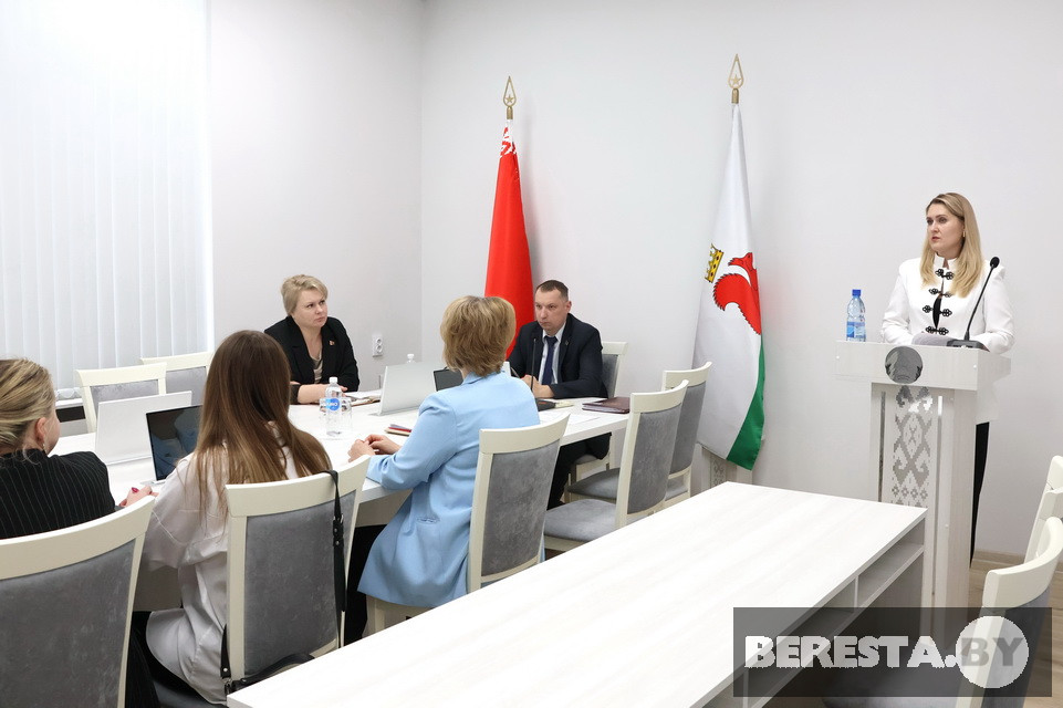 Подростковая среда под контролем. Итоги работы в первом квартале обсудили на заседании комиссии по делам несовершеннолетних Берестовицкого райисполкома