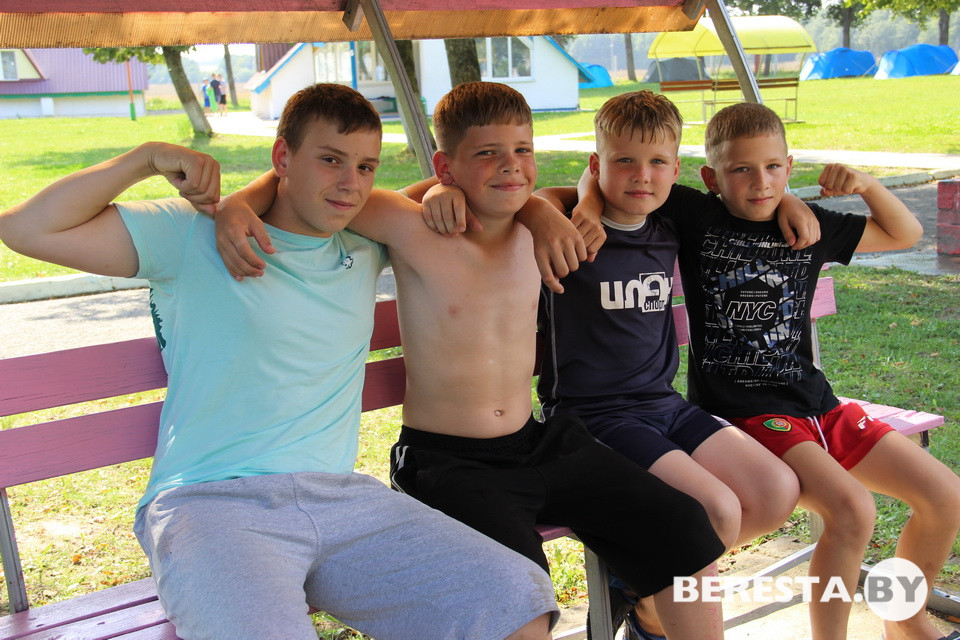 Какие лагеря примут летом детей