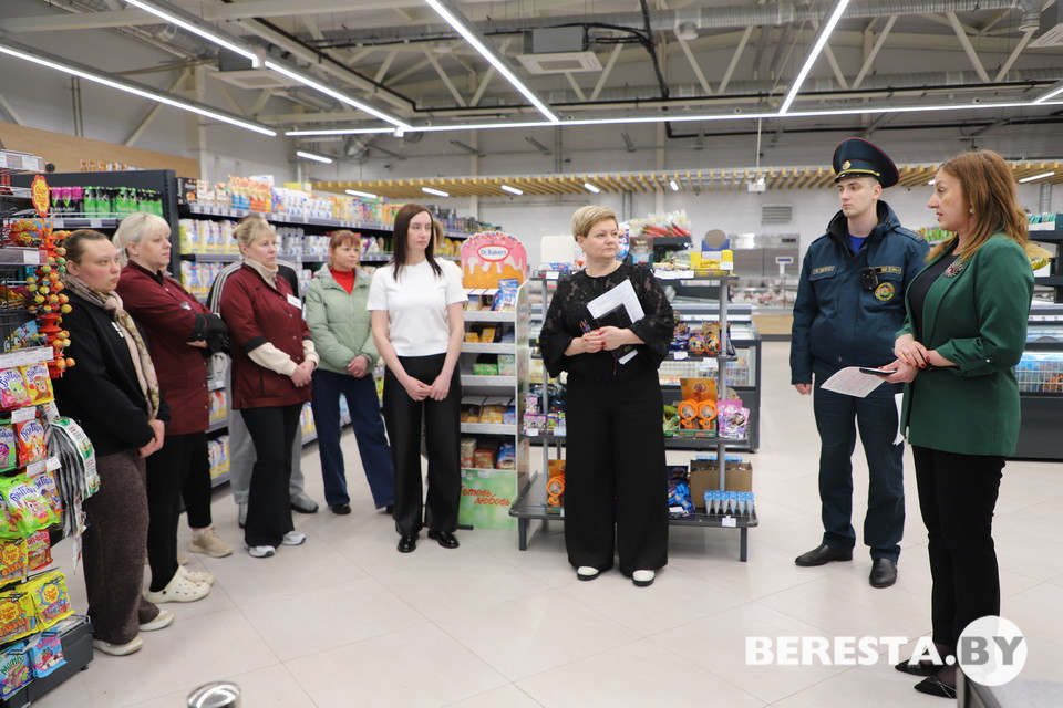 IMG_3933.JPG IMG_3933.JPG