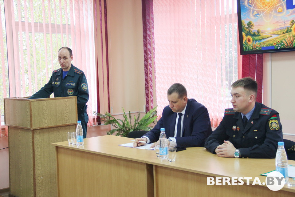 IMG_1035.JPG IMG_1035.JPG